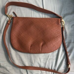 Woven Leather Shoulder Bag in Brown